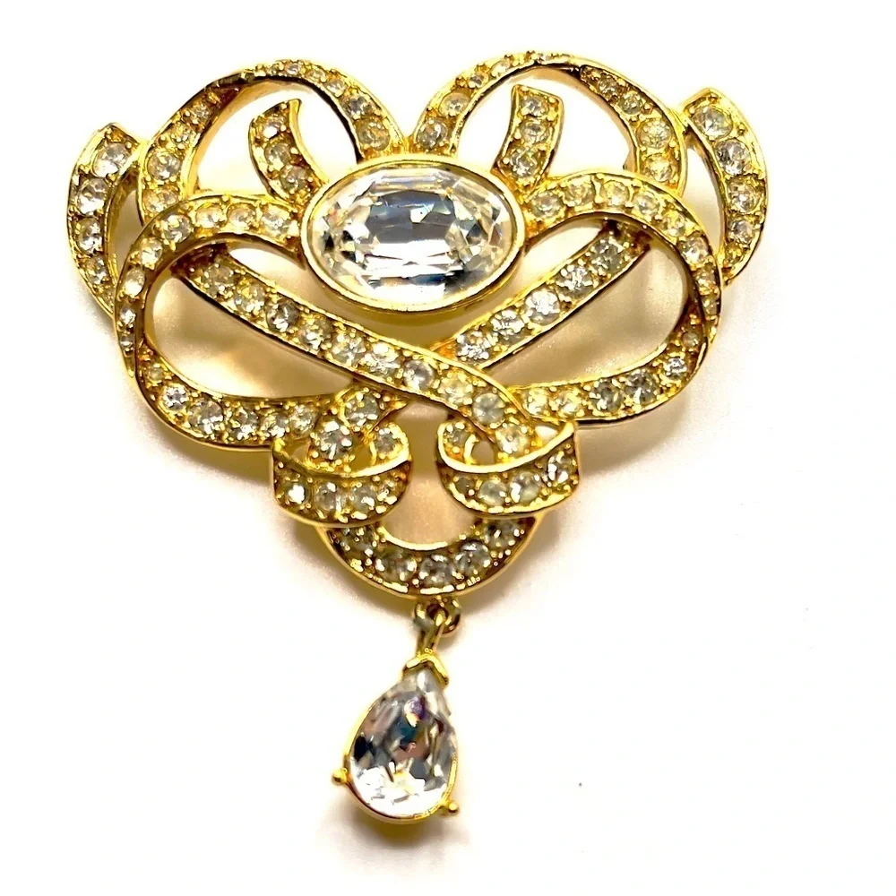 Signed Trifari Vintage Gold-Tone Rhinestone Ribbon Dangle Brooch